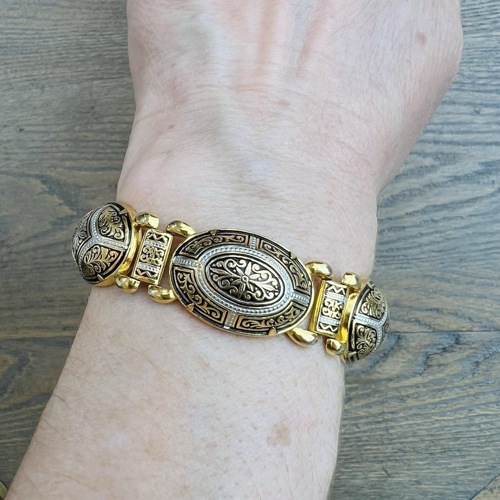Vintage Spanish Damascene Bracelet w/ Gold Tone Inlay On Black Enamel MCM - Picture 3 of 8